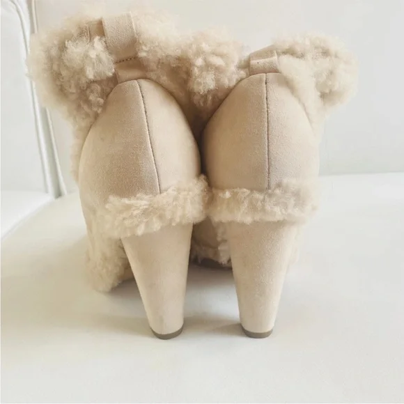 Chloe Beige Furry Heeled Boots
NEVER WORN - Picture 3 of 5
